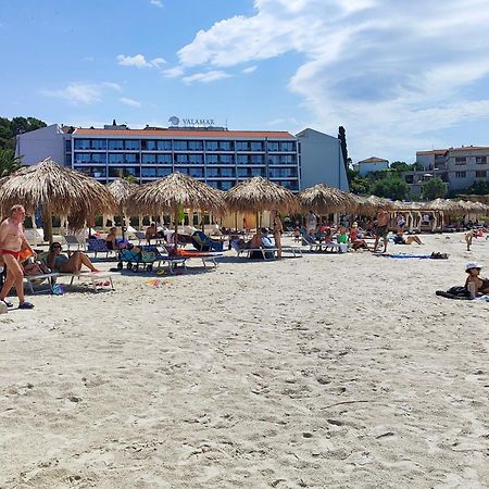Apartments With A Parking Space Rab - 12383 Banjol Εξωτερικό φωτογραφία